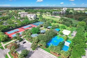 2940 N Course Dr, Pompano Beach, FL 33069 - Photo 13