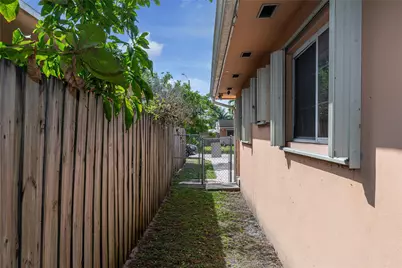 6309 SW 18th Street, Miramar, FL 33023 - Photo 33