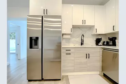 2100 NE 45th Street #1, Fort Lauderdale, FL 33308 - Photo 13