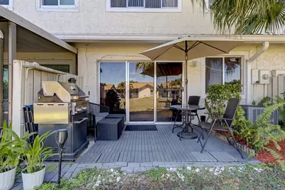 2253 W Discovery Circle #2253, Deerfield Beach, FL 33442 - Photo 11