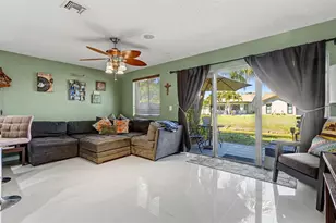 2253 W Discovery Circle, Deerfield Beach, FL 33442 - Photo 9