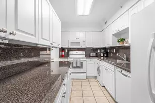 2501 S Ocean Dr, Hollywood, FL 33019 - Photo 11