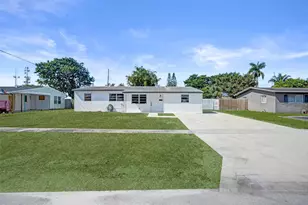 1437 SW 1st Ave, Deerfield Beach, FL 33441 - Photo 1