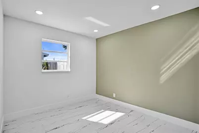 1437 SW 1st Avenue, Deerfield Beach, FL 33441 - Photo 17