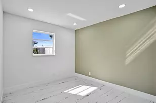 1437 SW 1st Ave, Deerfield Beach, FL 33441 - Photo 17