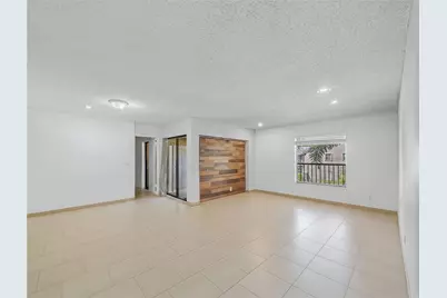 3413 Cocoplum Circle #3407, Margate, FL 33063 - Photo 9