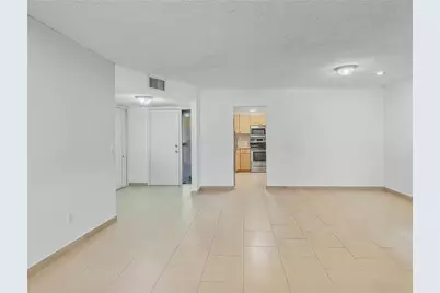 3413 Cocoplum Circle #3407, Margate, FL 33063 - Photo 11