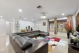 7310 NW 13th Ct, Plantation, FL 33313 - Photo 7