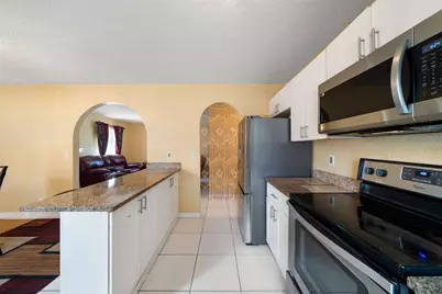 3095 NW 8th Street, Fort Lauderdale, FL 33311 - Photo 7