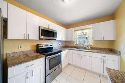 3095 NW 8th Street, Fort Lauderdale, FL 33311 - Photo 5
