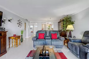 301 SE 3rd St, Dania Beach, FL 33004 - Photo 21