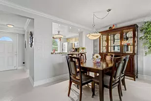 301 SE 3rd St, Dania Beach, FL 33004 - Photo 11