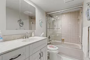 301 SE 3rd St, Dania Beach, FL 33004 - Photo 33