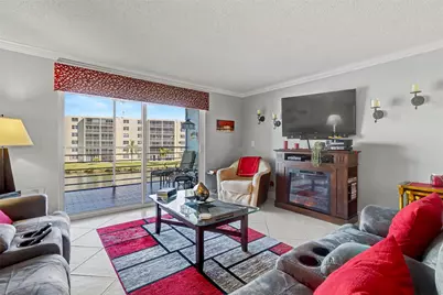 301 SE 3rd Street #308, Dania Beach, FL 33004 - Photo 15