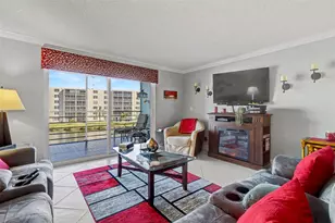 301 SE 3rd St, Dania Beach, FL 33004 - Photo 15