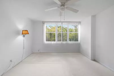 7080 Environ Boulevard #423, Lauderhill, FL 33319 - Photo 17