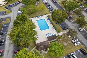 7080 Environ Blvd, Lauderhill, FL 33319 - Photo 35