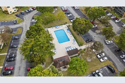 7080 Environ Boulevard #423, Lauderhill, FL 33319 - Photo 35