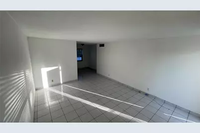 2420 Johnson Street #204, Hollywood, FL 33020 - Photo 5