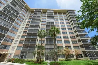 10777 W Sample Road #910, Coral Springs, FL 33065 - Photo 21