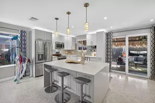 1510 NE 39th St, Oakland Park, FL 33334 - Photo 5