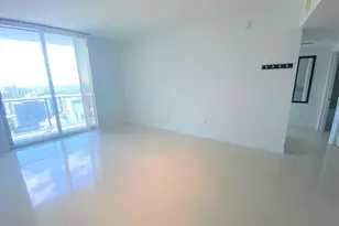 185 SW 7th St, Miami, FL 33130 - Photo 5