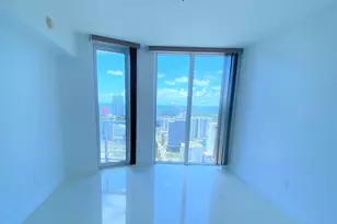 185 SW 7th St, Miami, FL 33130 - Photo 11