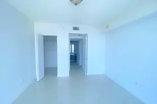 185 SW 7th St, Miami, FL 33130 - Photo 15