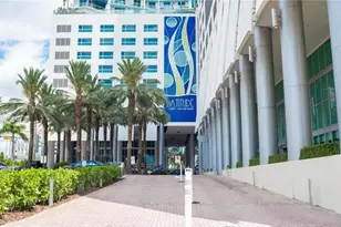 185 SW 7th St, Miami, FL 33130 - Photo 19