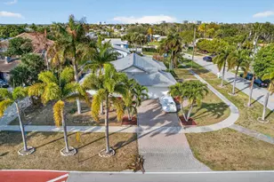 12753 Longford Rd, Juno Beach, FL 33408 - Photo 3