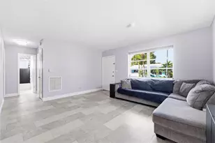 4560 NW 17th Terrace, Tamarac, FL 33309 - Photo 5