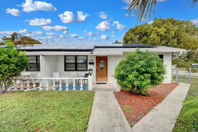 101 SW 10th Avenue, Boynton Beach, FL 33435 - Photo 1