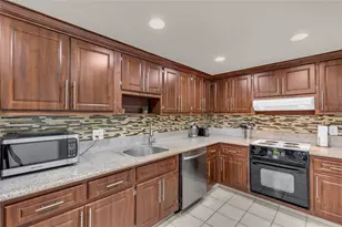 405 N Ocean Blvd, Pompano Beach, FL 33062 - Photo 17