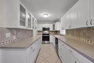 417 NE 10th Ave, Pompano Beach, FL 33060 - Photo 7