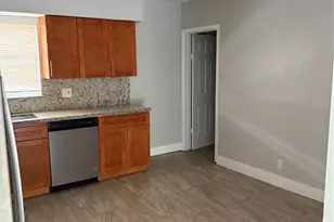 3105 SW 12th Pl, Fort Lauderdale, FL 33312 - Photo 3