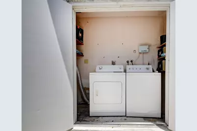 103 SW 10th Avenue, Boynton Beach, FL 33435 - Photo 11