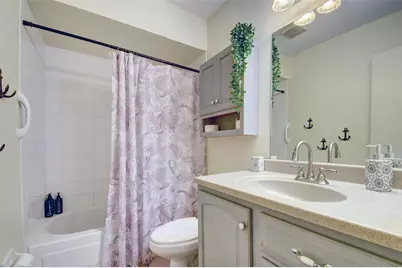 103 SW 10th Avenue, Boynton Beach, FL 33435 - Photo 9