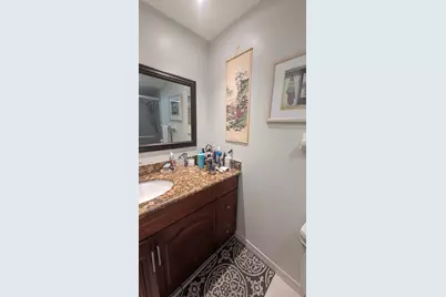 233 NE 14th Avenue #502, Hallandale Beach, FL 33009 - Photo 15