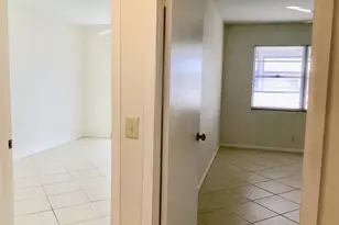 2035 Exeter B, Boca Raton, FL 33434 - Photo 17