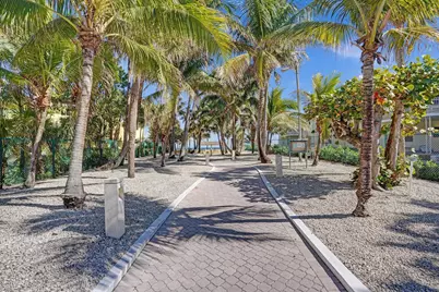 1391 S Ocean Boulevard #309, Pompano Beach, FL 33062 - Photo 27