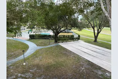 9080 Lime Bay Boulevard #305, Tamarac, FL 33312 - Photo 5
