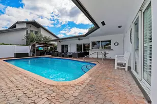 2821 NE 9th Ct, Pompano Beach, FL 33062 - Photo 25