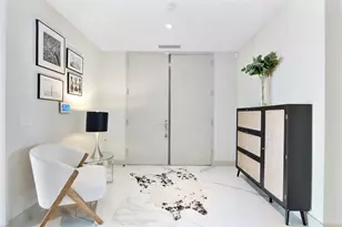 18975 Collins Ave, North Miami Beach, FL 33160 - Photo 11