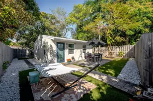 659 NE 32nd St, Oakland Park, FL 33334 - Photo 23