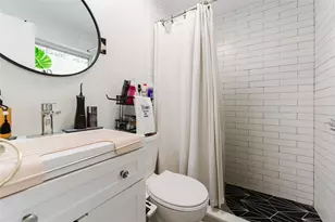 659 NE 32nd St, Oakland Park, FL 33334 - Photo 7