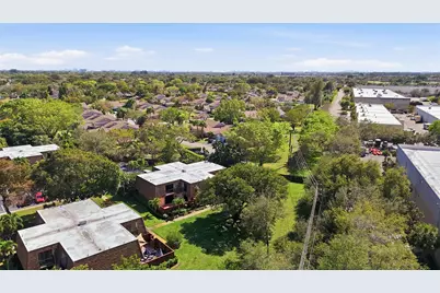 2734 SW 15th Street, Deerfield Beach, FL 33442 - Photo 37