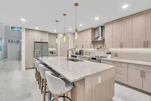 9178 Delemar Ct, Wellington, FL 33414 - Photo 11