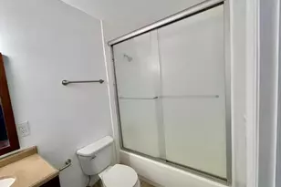 601 NE 29th Dr, Fort Lauderdale, FL 33334 - Photo 9