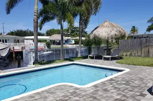 191 SE 9th Ct, Pompano Beach, FL 33060 - Photo 1