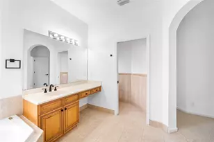 11217 NW 68th Pl, Parkland, FL 33076 - Photo 31